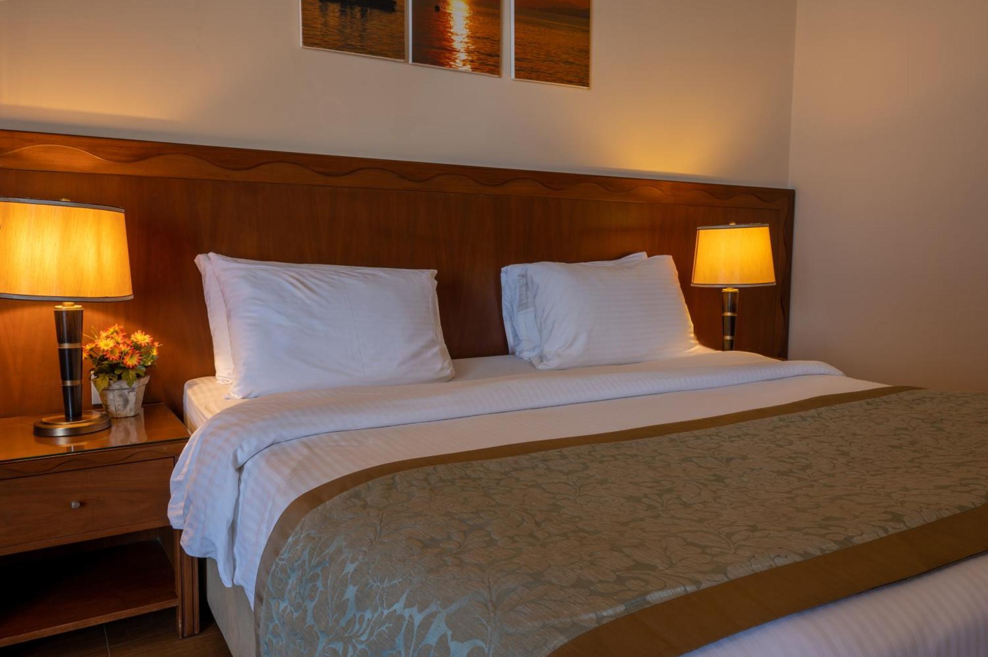 Jiyeh Marina Resort Hotel & Chalets Jieh Zewnętrze zdjęcie